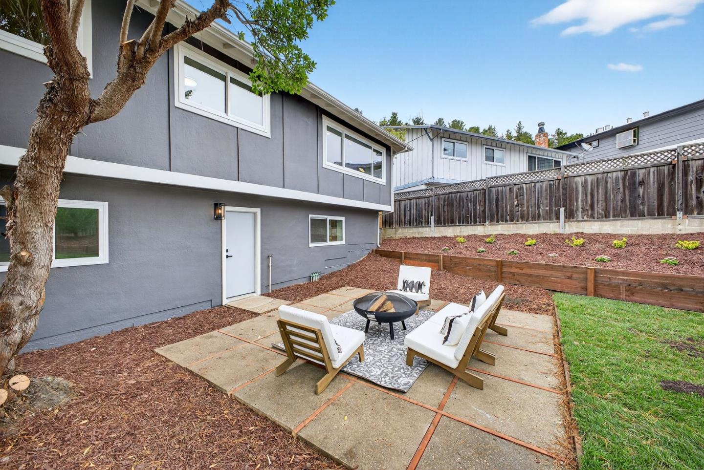 Detail Gallery Image 34 of 38 For 1124 Mason Dr, Pacifica,  CA 94044 - 3 Beds | 2 Baths