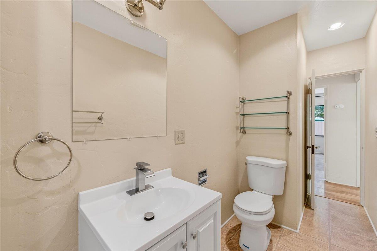 Detail Gallery Image 33 of 89 For 26 Willow St, Salinas,  CA 93901 - 4 Beds | 2 Baths