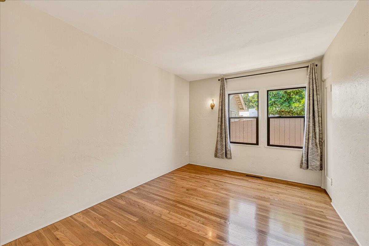Detail Gallery Image 34 of 89 For 26 Willow St, Salinas,  CA 93901 - 4 Beds | 2 Baths