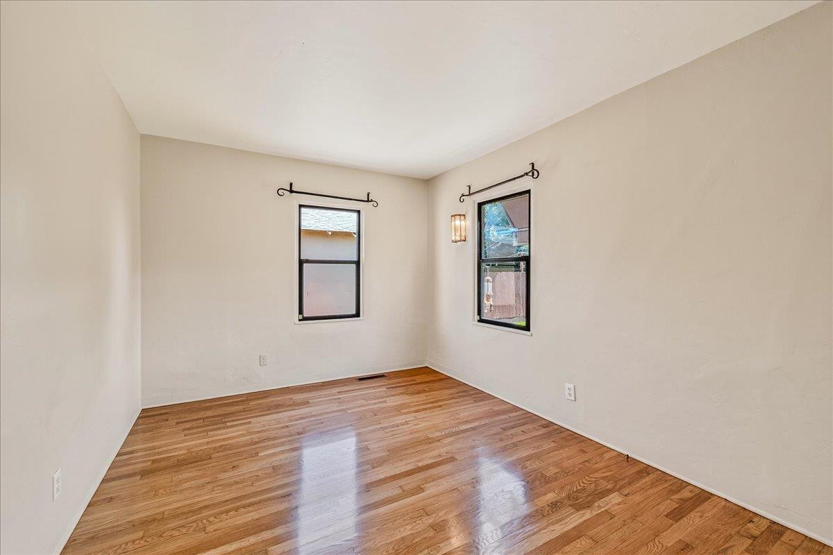Detail Gallery Image 41 of 89 For 26 Willow St, Salinas,  CA 93901 - 4 Beds | 2 Baths
