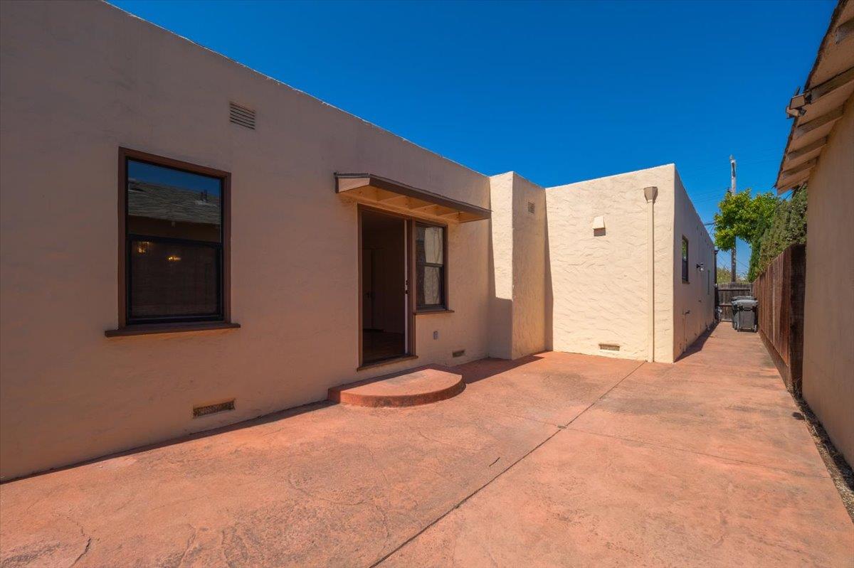 Detail Gallery Image 47 of 89 For 26 Willow St, Salinas,  CA 93901 - 4 Beds | 2 Baths