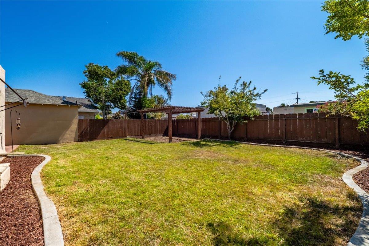 Detail Gallery Image 52 of 89 For 26 Willow St, Salinas,  CA 93901 - 4 Beds | 2 Baths