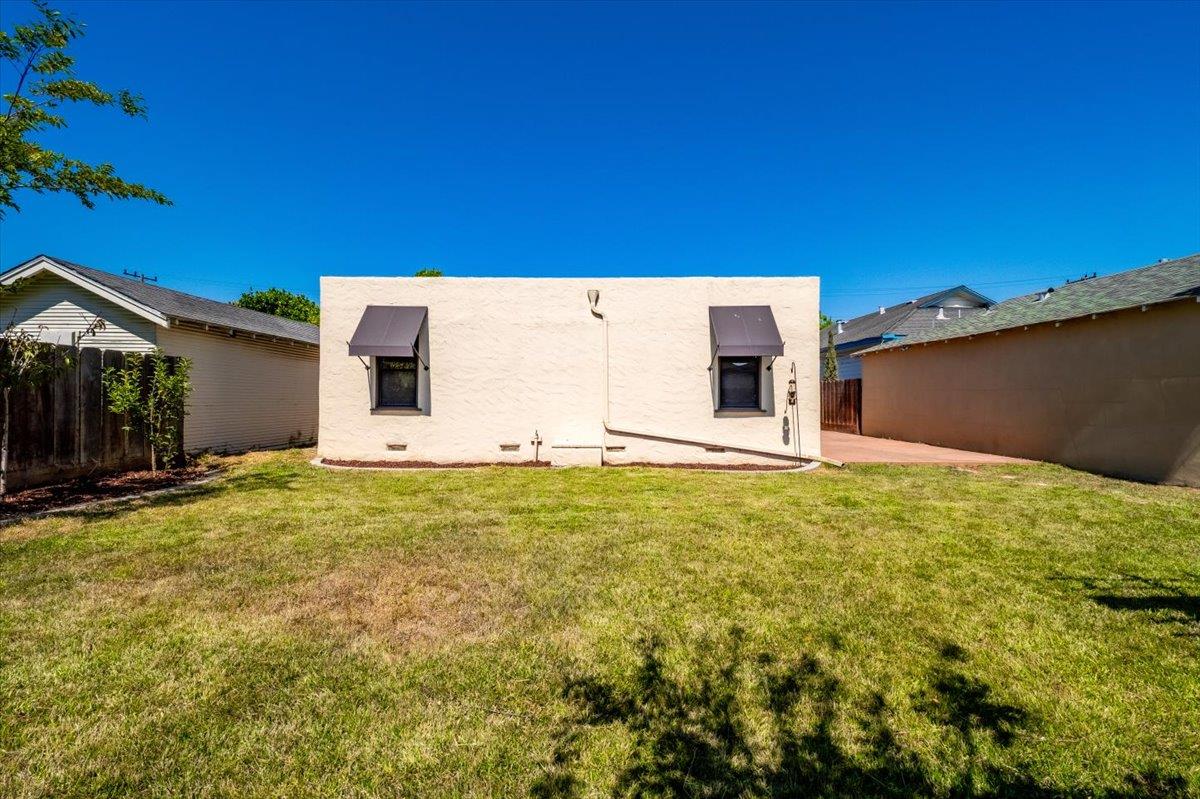 Detail Gallery Image 53 of 89 For 26 Willow St, Salinas,  CA 93901 - 4 Beds | 2 Baths