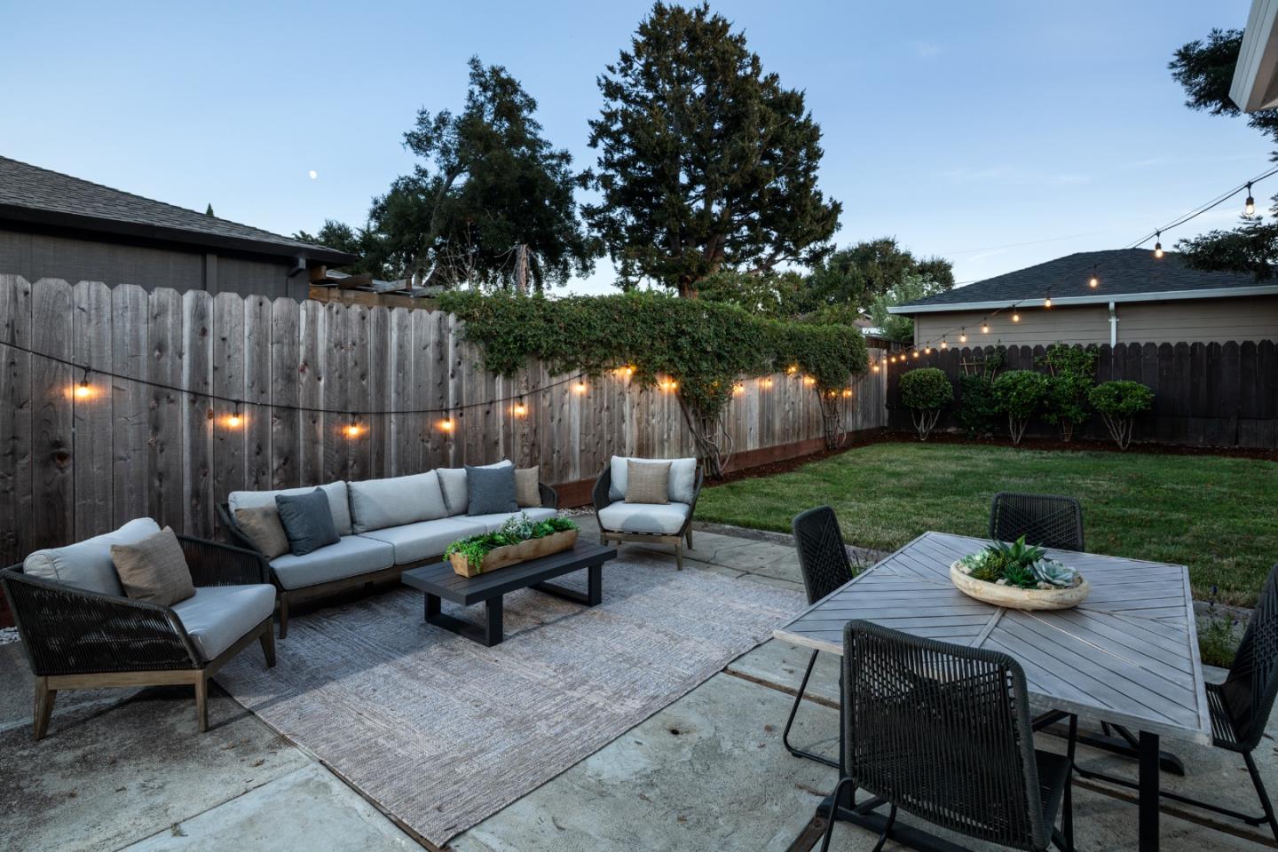 Detail Gallery Image 16 of 23 For 274 Roble Ave, Redwood City,  CA 94061 - 2 Beds | 1 Baths