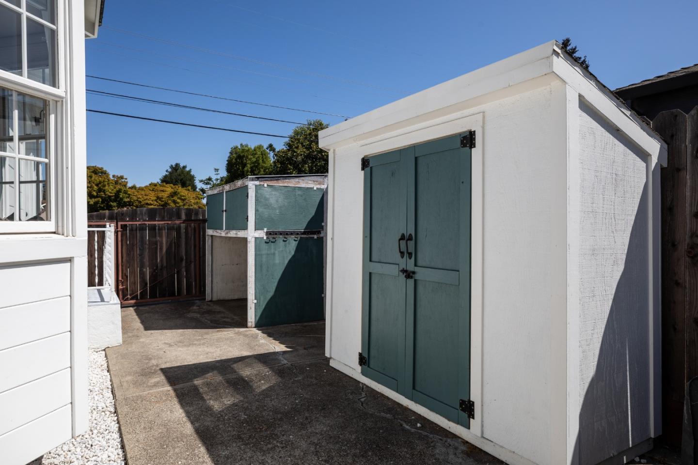 Detail Gallery Image 22 of 23 For 274 Roble Ave, Redwood City,  CA 94061 - 2 Beds | 1 Baths