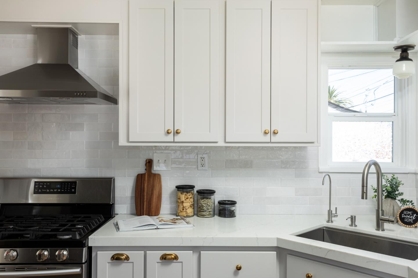 Detail Gallery Image 9 of 23 For 274 Roble Ave, Redwood City,  CA 94061 - 2 Beds | 1 Baths