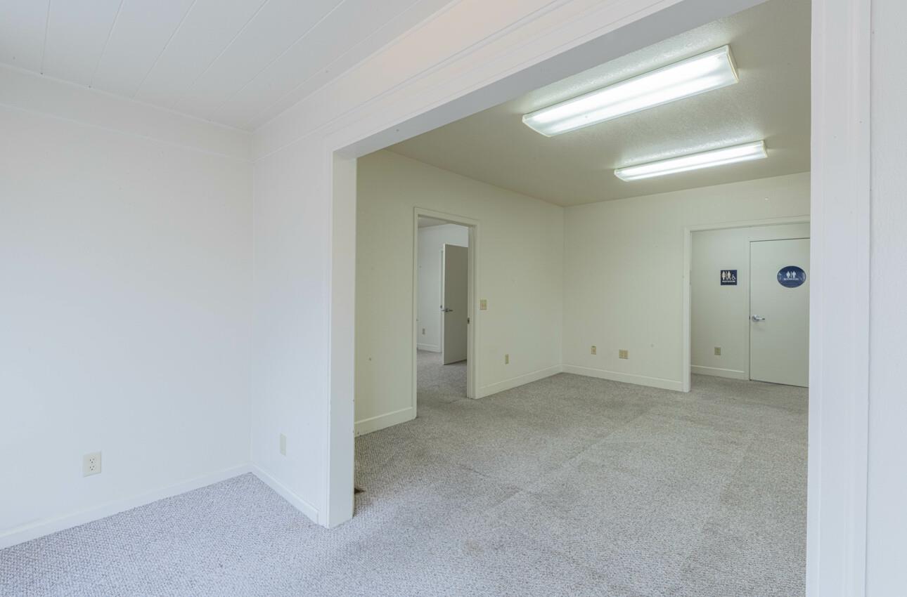 Detail Gallery Image 13 of 24 For 40 Winham St, Salinas,  CA 93901 - – Beds | – Baths