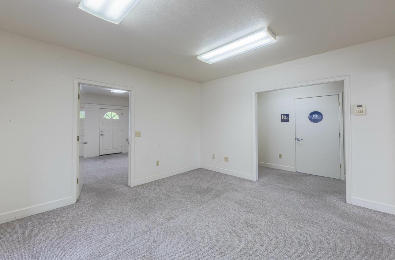 Detail Gallery Image 14 of 24 For 40 Winham St, Salinas,  CA 93901 - – Beds | – Baths