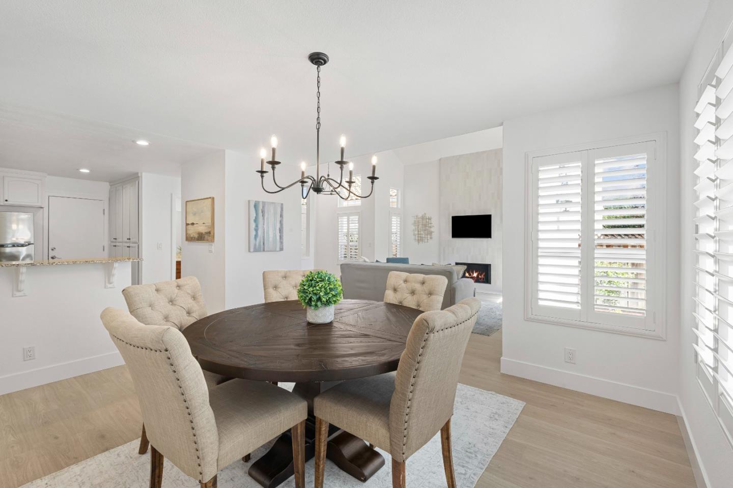 Detail Gallery Image 14 of 49 For 507 via Sorrento, Morgan Hill,  CA 95037 - 3 Beds | 2/1 Baths