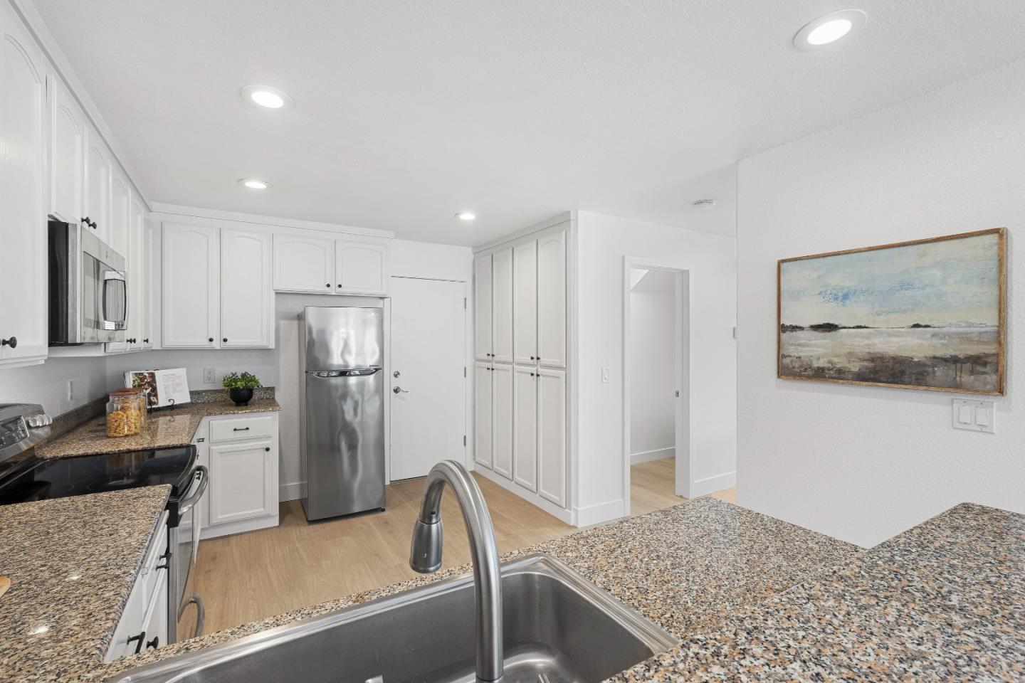 Detail Gallery Image 17 of 49 For 507 via Sorrento, Morgan Hill,  CA 95037 - 3 Beds | 2/1 Baths