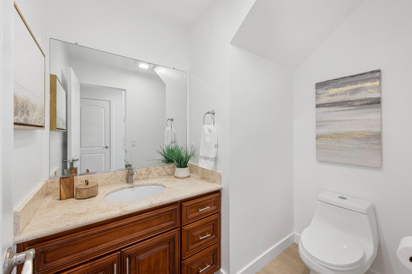 Detail Gallery Image 20 of 49 For 507 via Sorrento, Morgan Hill,  CA 95037 - 3 Beds | 2/1 Baths