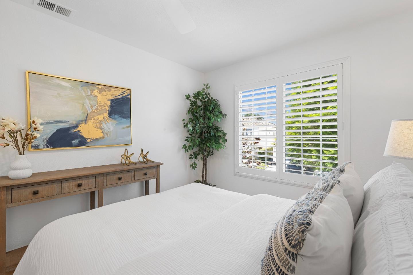 Detail Gallery Image 28 of 49 For 507 via Sorrento, Morgan Hill,  CA 95037 - 3 Beds | 2/1 Baths