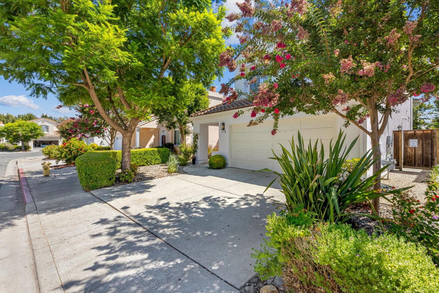 Detail Gallery Image 5 of 49 For 507 via Sorrento, Morgan Hill,  CA 95037 - 3 Beds | 2/1 Baths