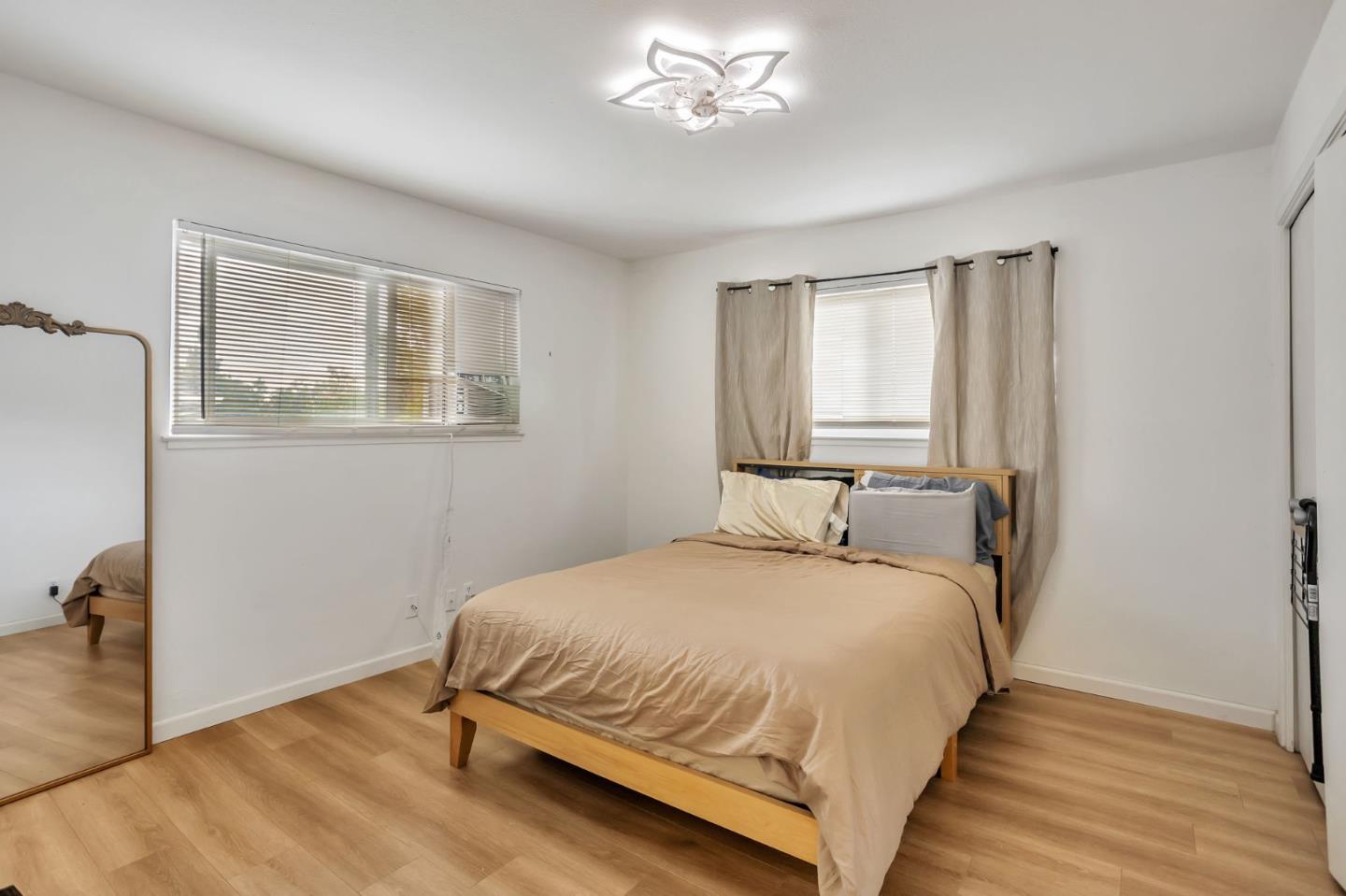 Detail Gallery Image 13 of 39 For 10357 Greenwood Ct, Cupertino,  CA 95014 - – Beds | – Baths