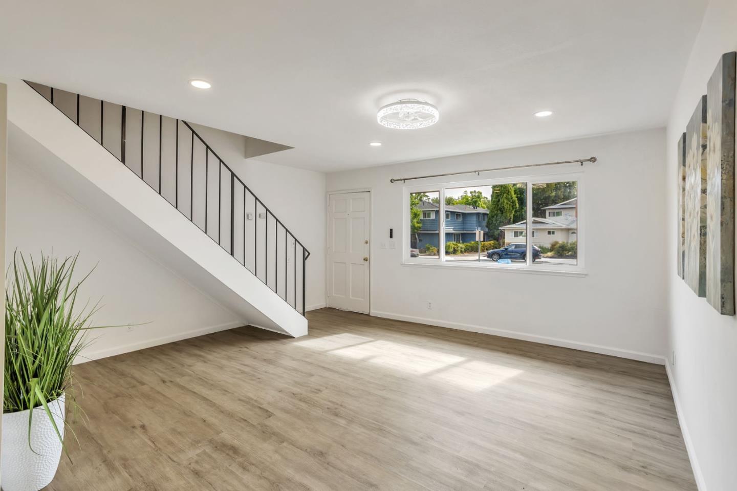 Detail Gallery Image 16 of 39 For 10357 Greenwood Ct, Cupertino,  CA 95014 - – Beds | – Baths