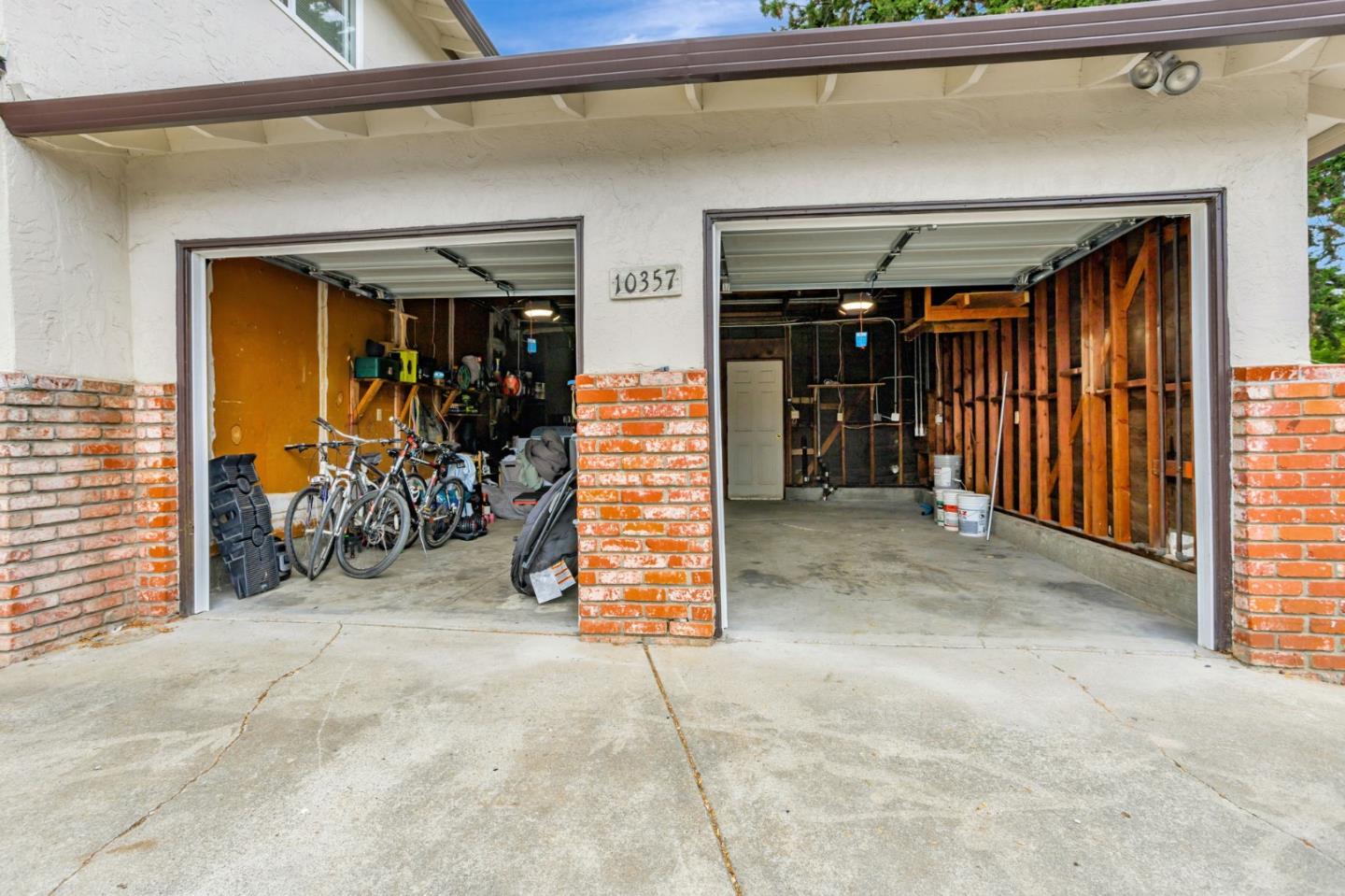 Detail Gallery Image 29 of 39 For 10357 Greenwood Ct, Cupertino,  CA 95014 - – Beds | – Baths