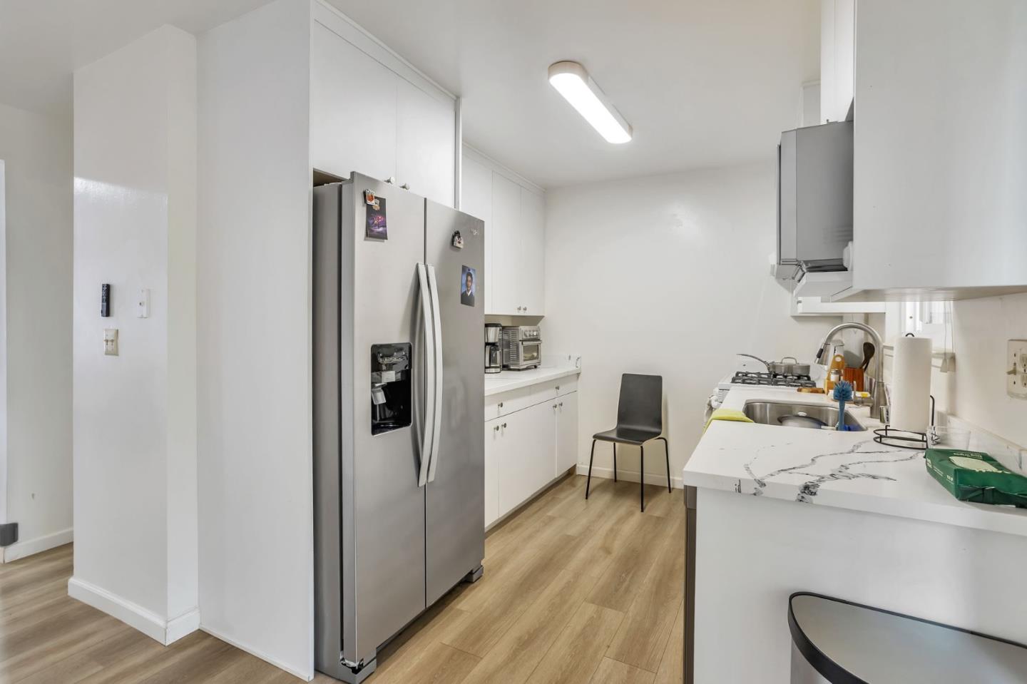 Detail Gallery Image 6 of 39 For 10357 Greenwood Ct, Cupertino,  CA 95014 - – Beds | – Baths