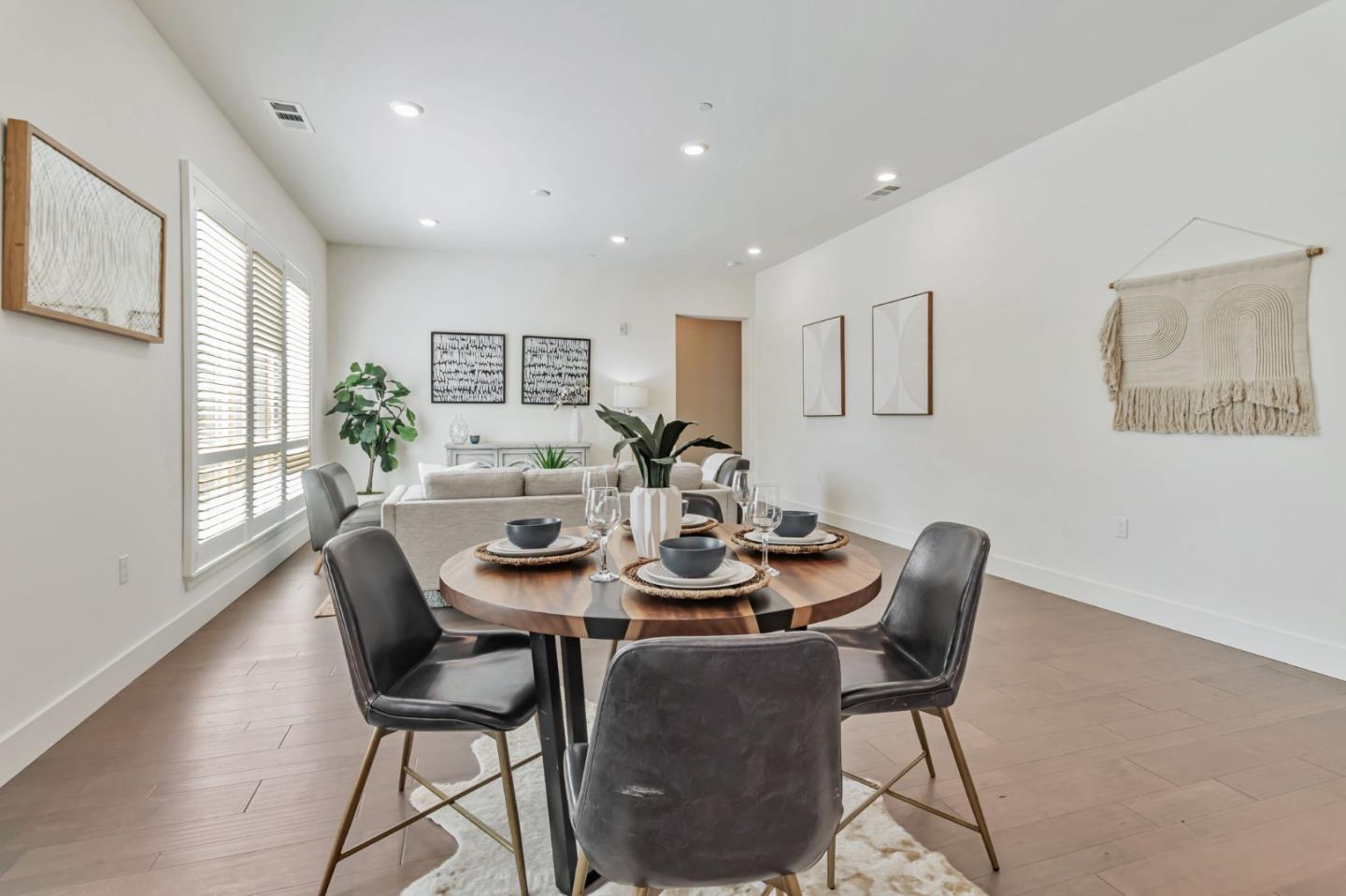 Detail Gallery Image 17 of 37 For 390 Riesling Ave #30,  Milpitas,  CA 95035 - 2 Beds | 2 Baths