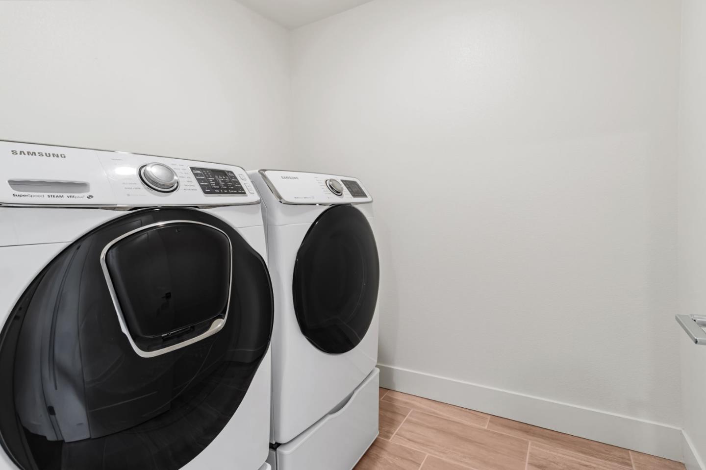 Detail Gallery Image 29 of 37 For 390 Riesling Ave #30,  Milpitas,  CA 95035 - 2 Beds | 2 Baths