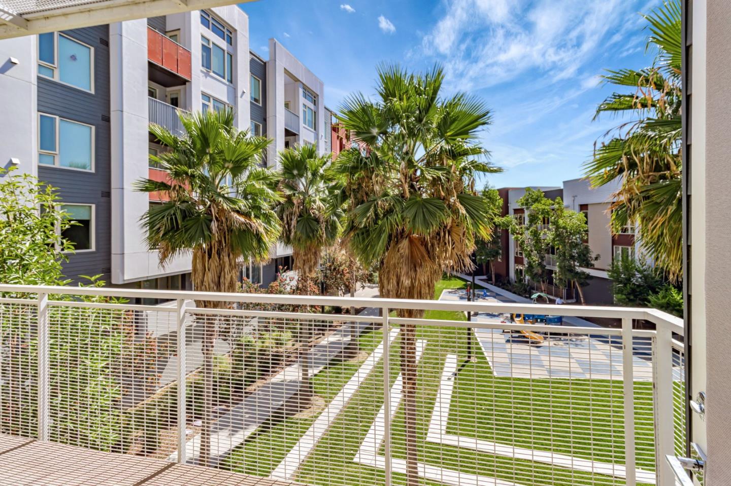 Detail Gallery Image 30 of 37 For 390 Riesling Ave #30,  Milpitas,  CA 95035 - 2 Beds | 2 Baths