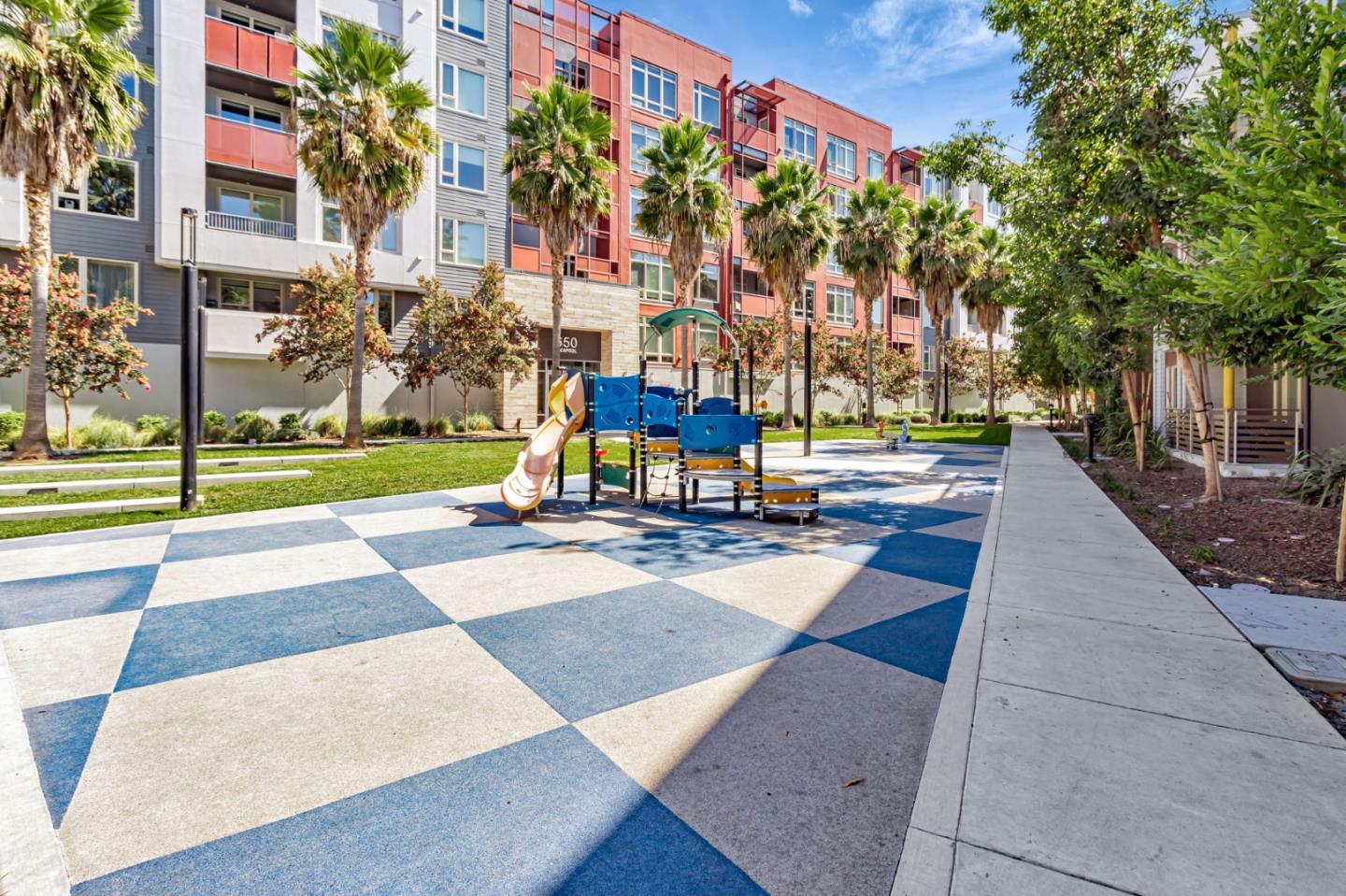 Detail Gallery Image 34 of 37 For 390 Riesling Ave #30,  Milpitas,  CA 95035 - 2 Beds | 2 Baths