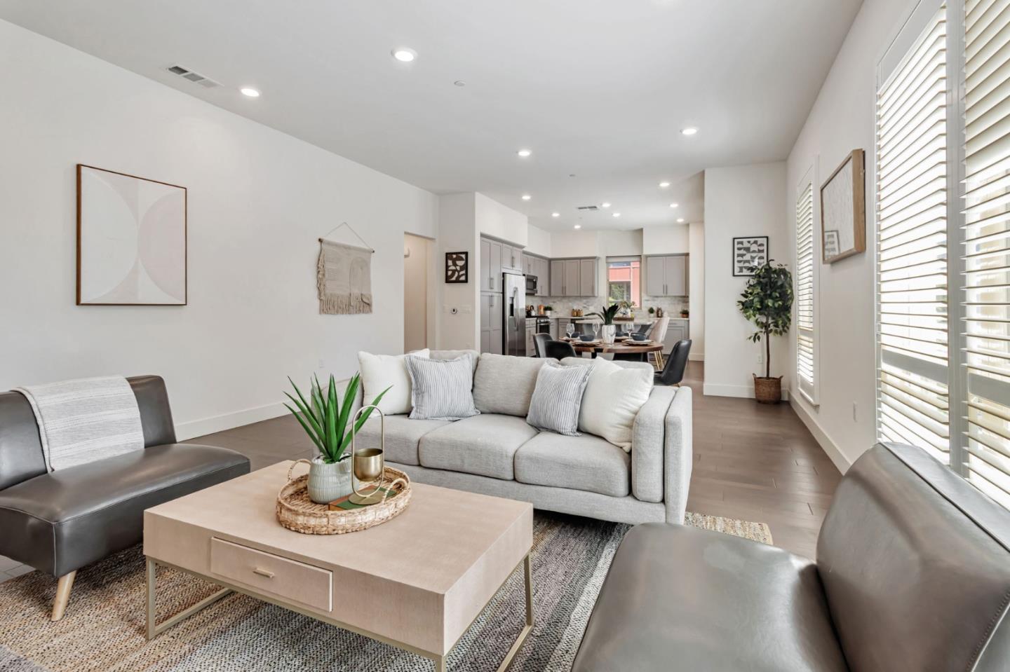Detail Gallery Image 7 of 37 For 390 Riesling Ave #30,  Milpitas,  CA 95035 - 2 Beds | 2 Baths