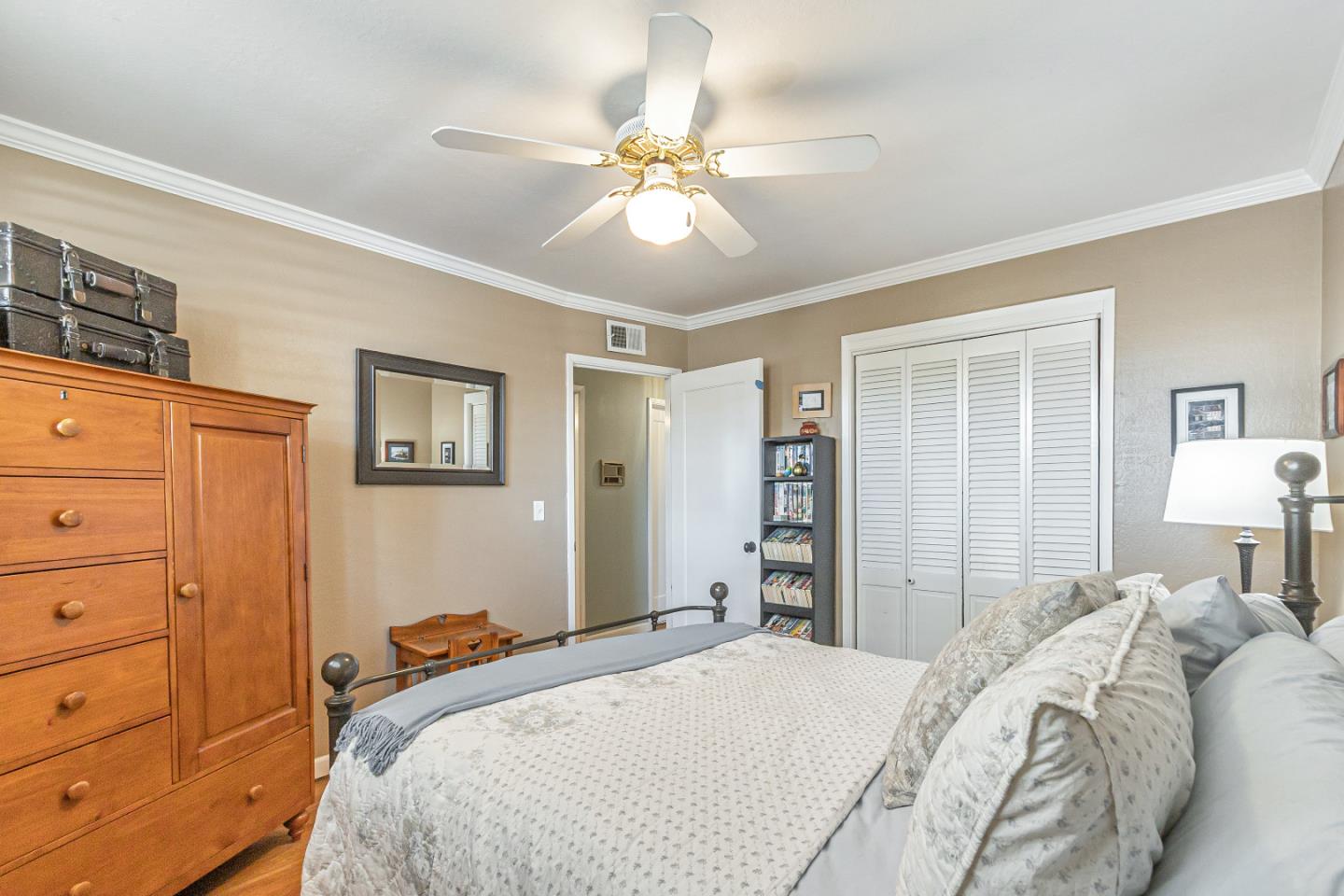 Detail Gallery Image 18 of 46 For 3344 Londonderry Pl, Santa Clara,  CA 95050 - 3 Beds | 2 Baths
