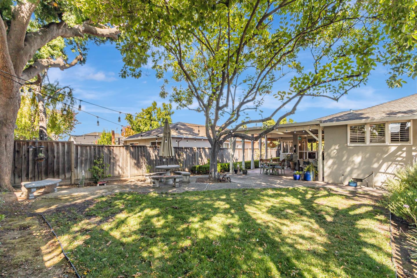 Detail Gallery Image 31 of 46 For 3344 Londonderry Pl, Santa Clara,  CA 95050 - 3 Beds | 2 Baths