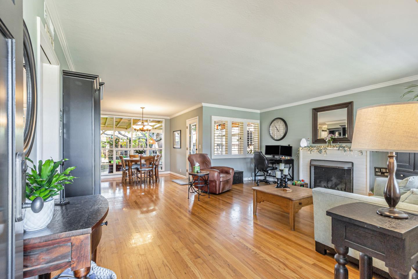 Detail Gallery Image 4 of 46 For 3344 Londonderry Pl, Santa Clara,  CA 95050 - 3 Beds | 2 Baths