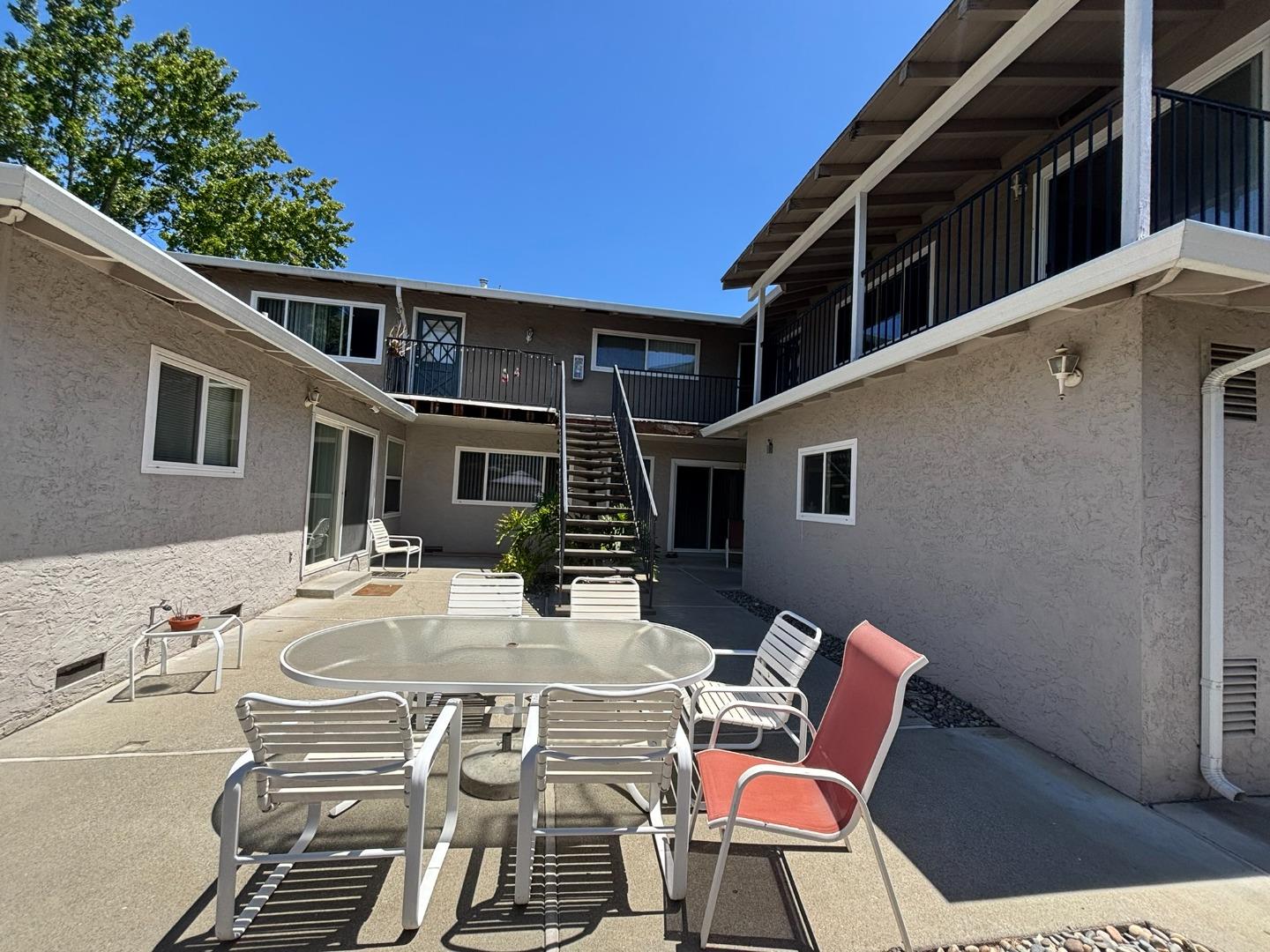 Detail Gallery Image 4 of 5 For 2958 Neet Ave, San Jose,  CA 95128 - – Beds | – Baths