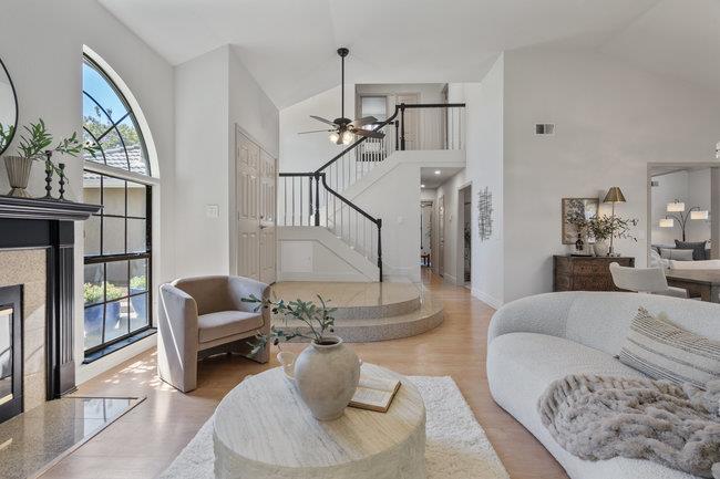 Detail Gallery Image 5 of 25 For 1231 Lerma Ln, Gilroy,  CA 95020 - 3 Beds | 2/1 Baths