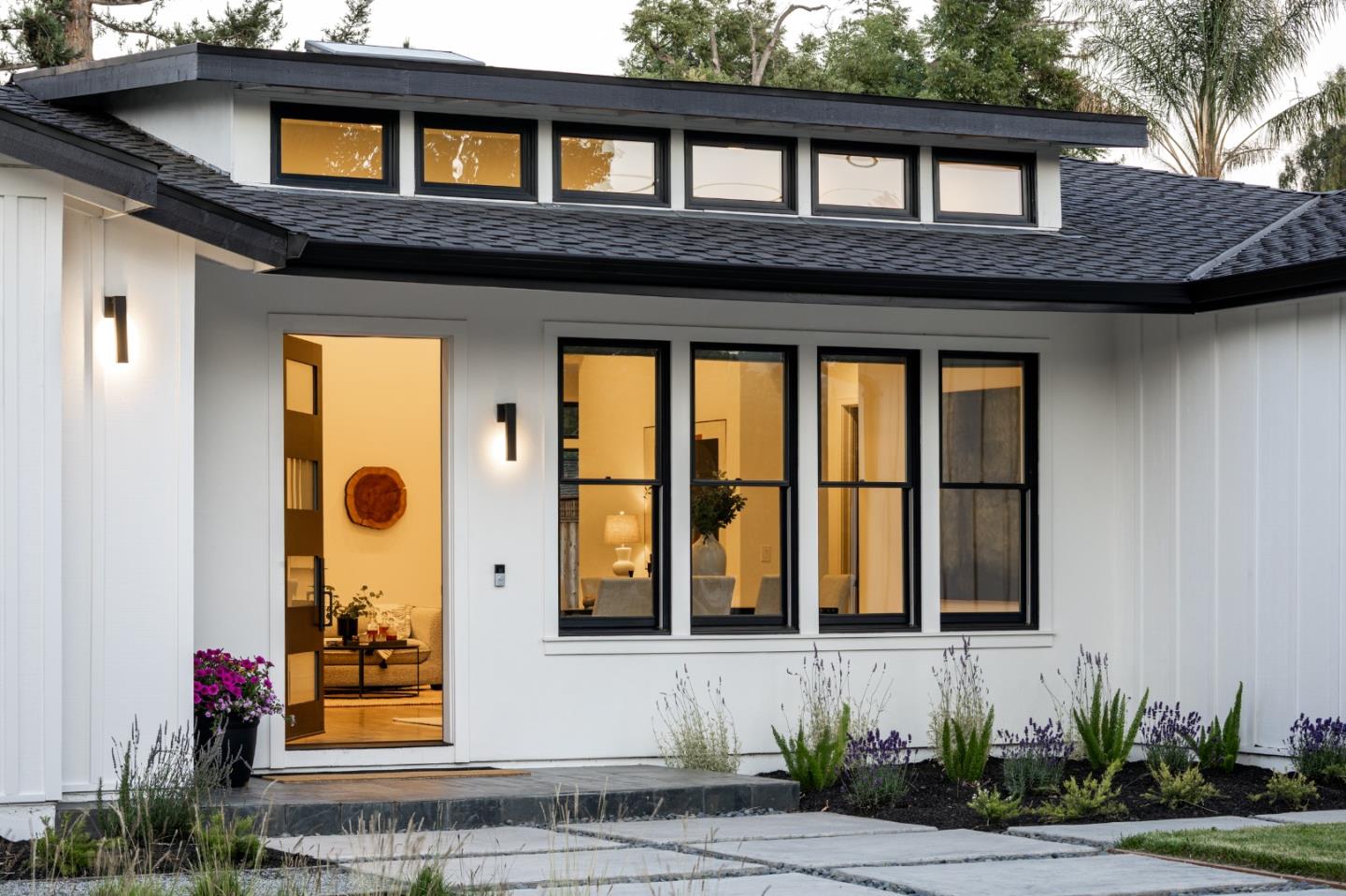 Detail Gallery Image 3 of 28 For 941 Seena Ave, Los Altos,  CA 94024 - 5 Beds | 3/1 Baths