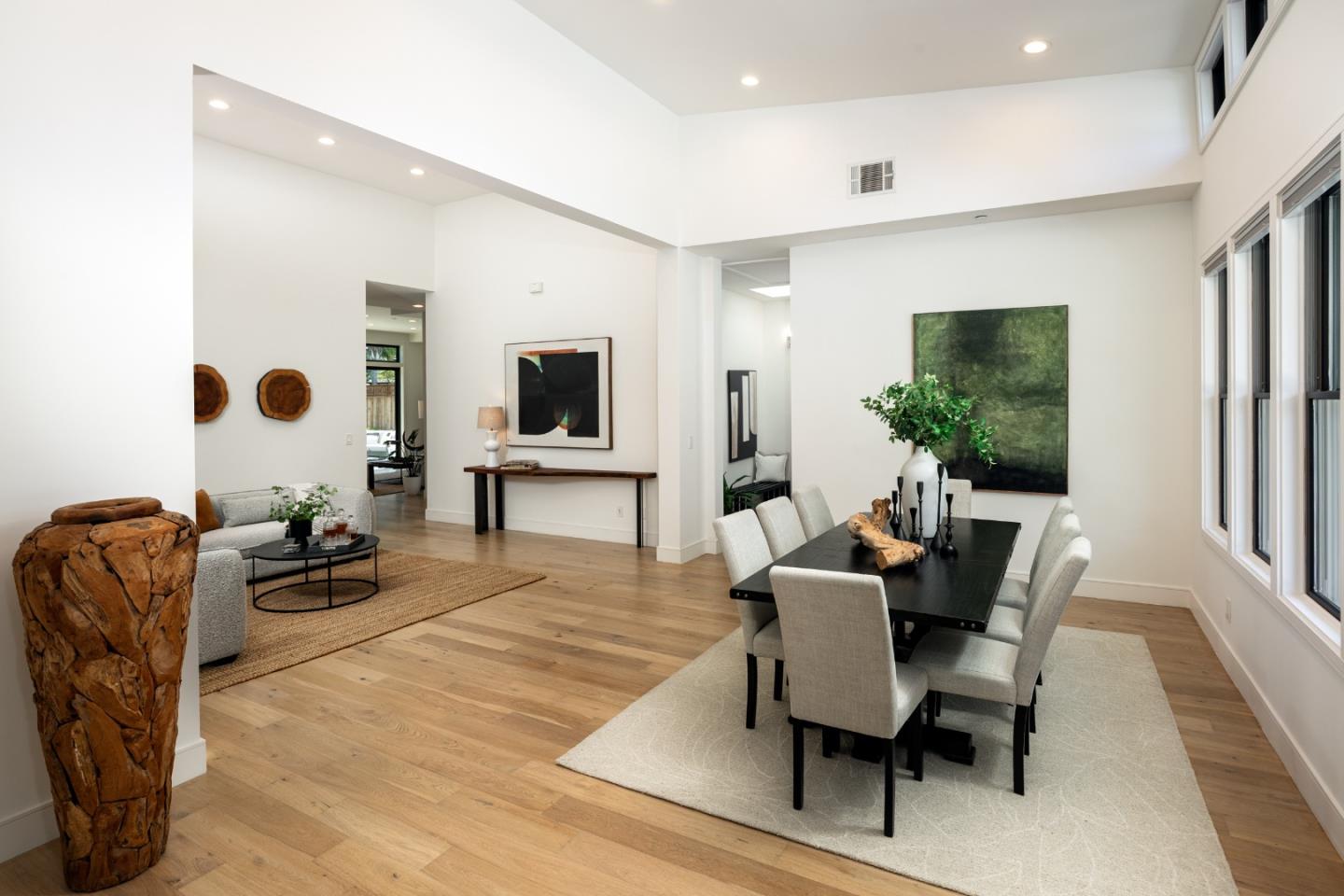 Detail Gallery Image 6 of 28 For 941 Seena Ave, Los Altos,  CA 94024 - 5 Beds | 3/1 Baths