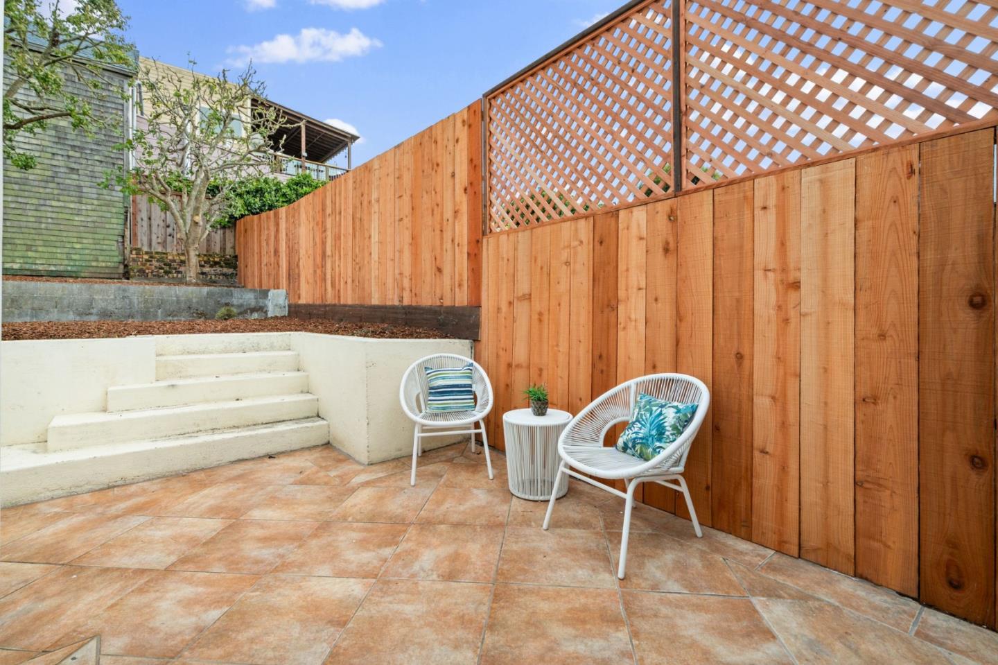 Detail Gallery Image 26 of 33 For 207 Edinburgh St, San Francisco,  CA 94112 - 2 Beds | 1 Baths