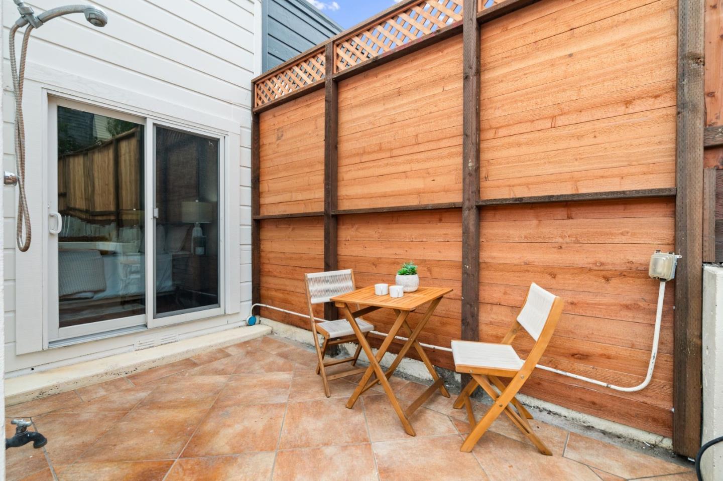 Detail Gallery Image 28 of 33 For 207 Edinburgh St, San Francisco,  CA 94112 - 2 Beds | 1 Baths