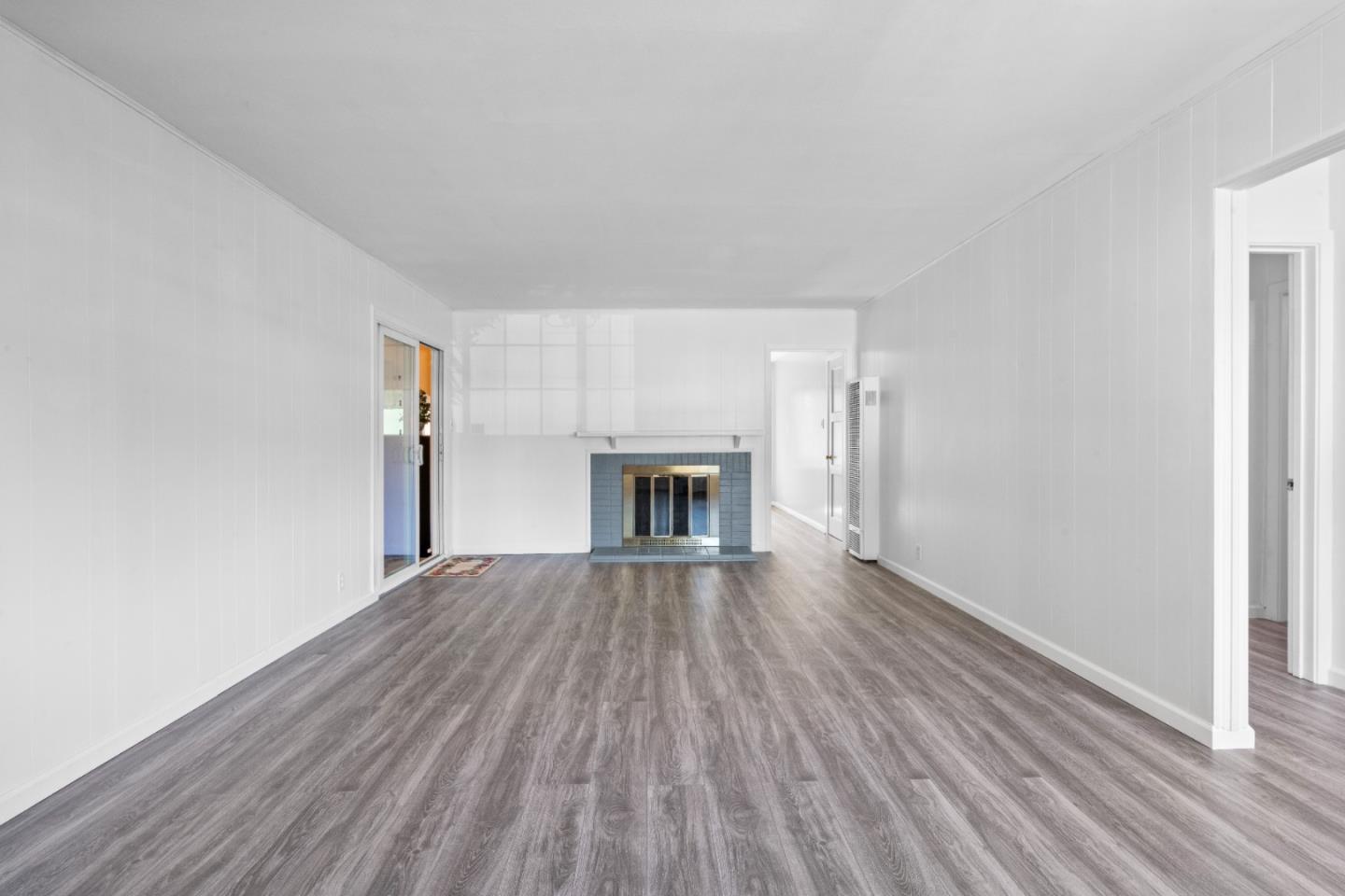 Detail Gallery Image 5 of 45 For 831 Byron Dr, South San Francisco,  CA 94080 - 4 Beds | 2 Baths