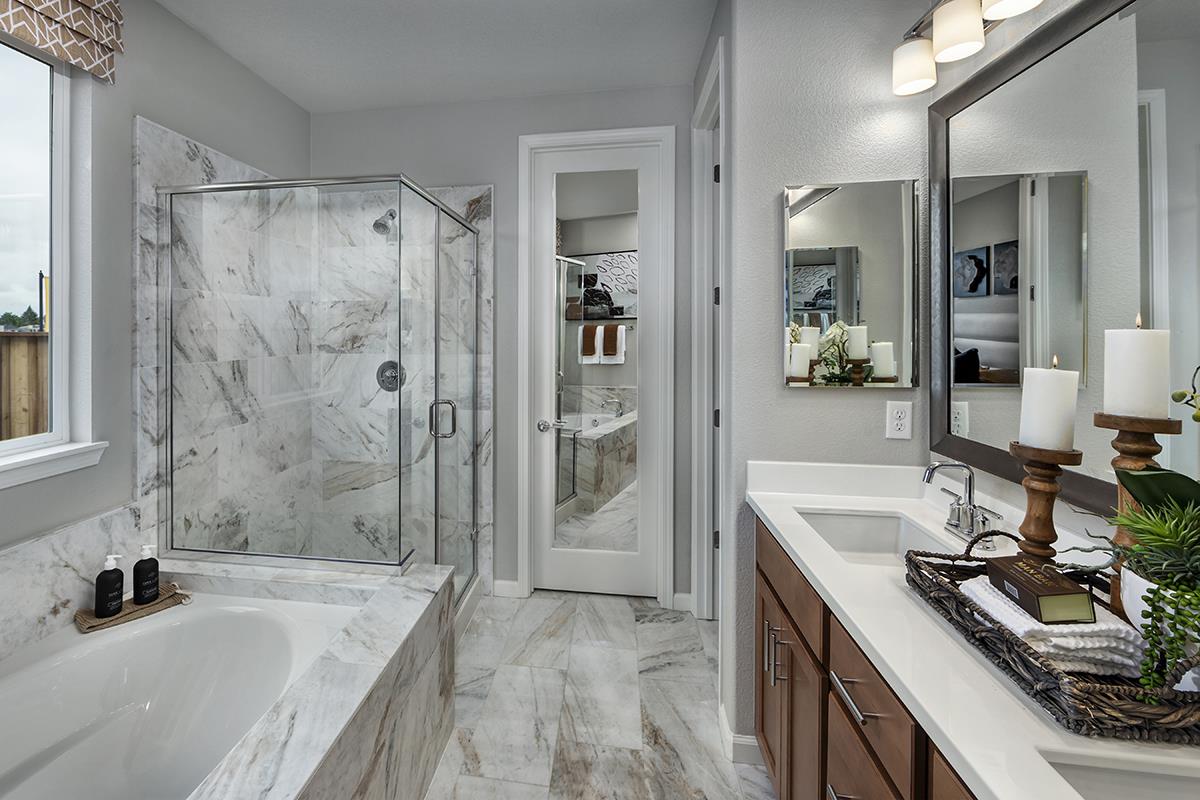 Detail Gallery Image 11 of 11 For 1920 Peony St, Hollister,  CA 95023 - 3 Beds | 2 Baths