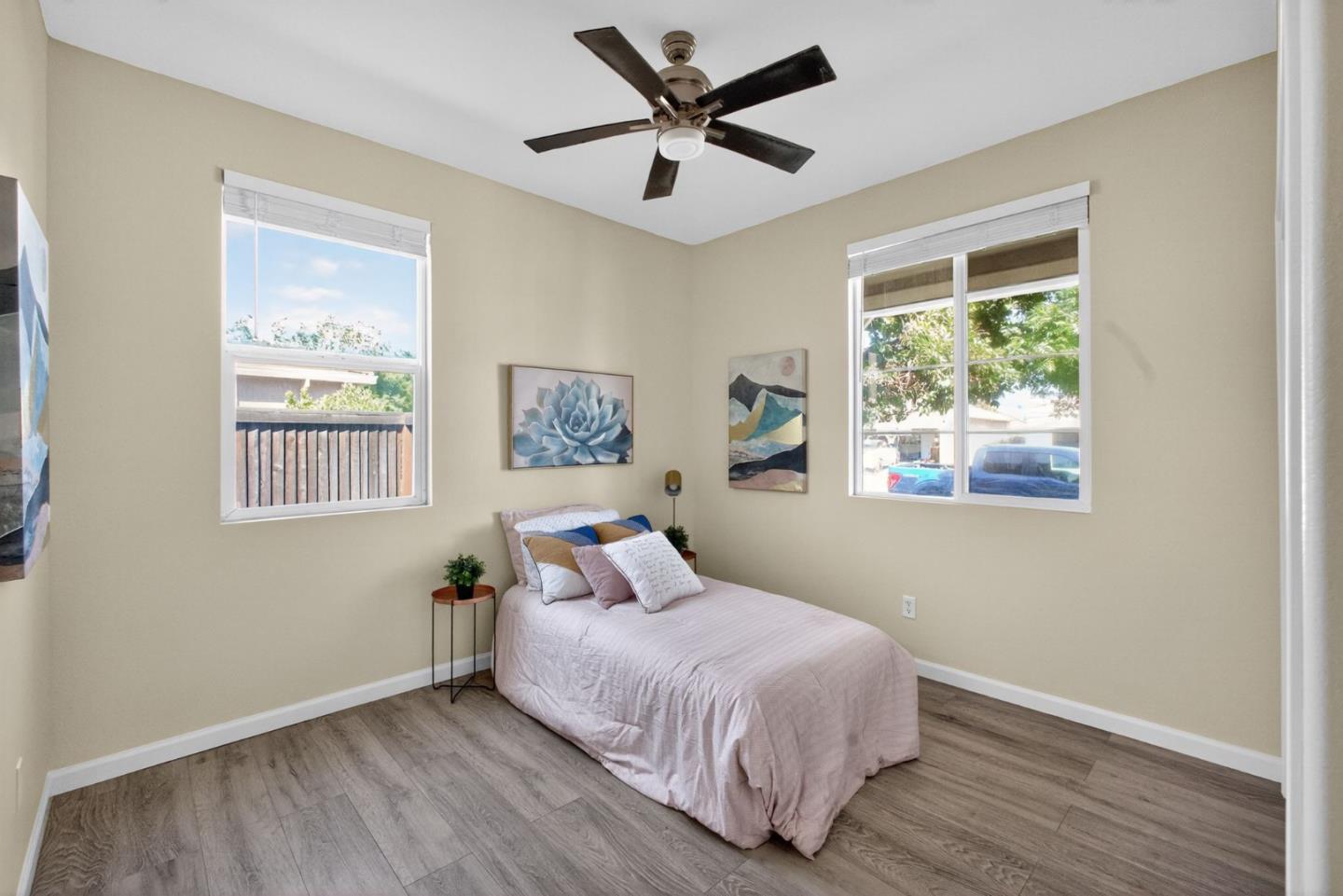 Detail Gallery Image 10 of 19 For 1455 Orgullo Ln, Manteca,  CA 95337 - 4 Beds | 3 Baths