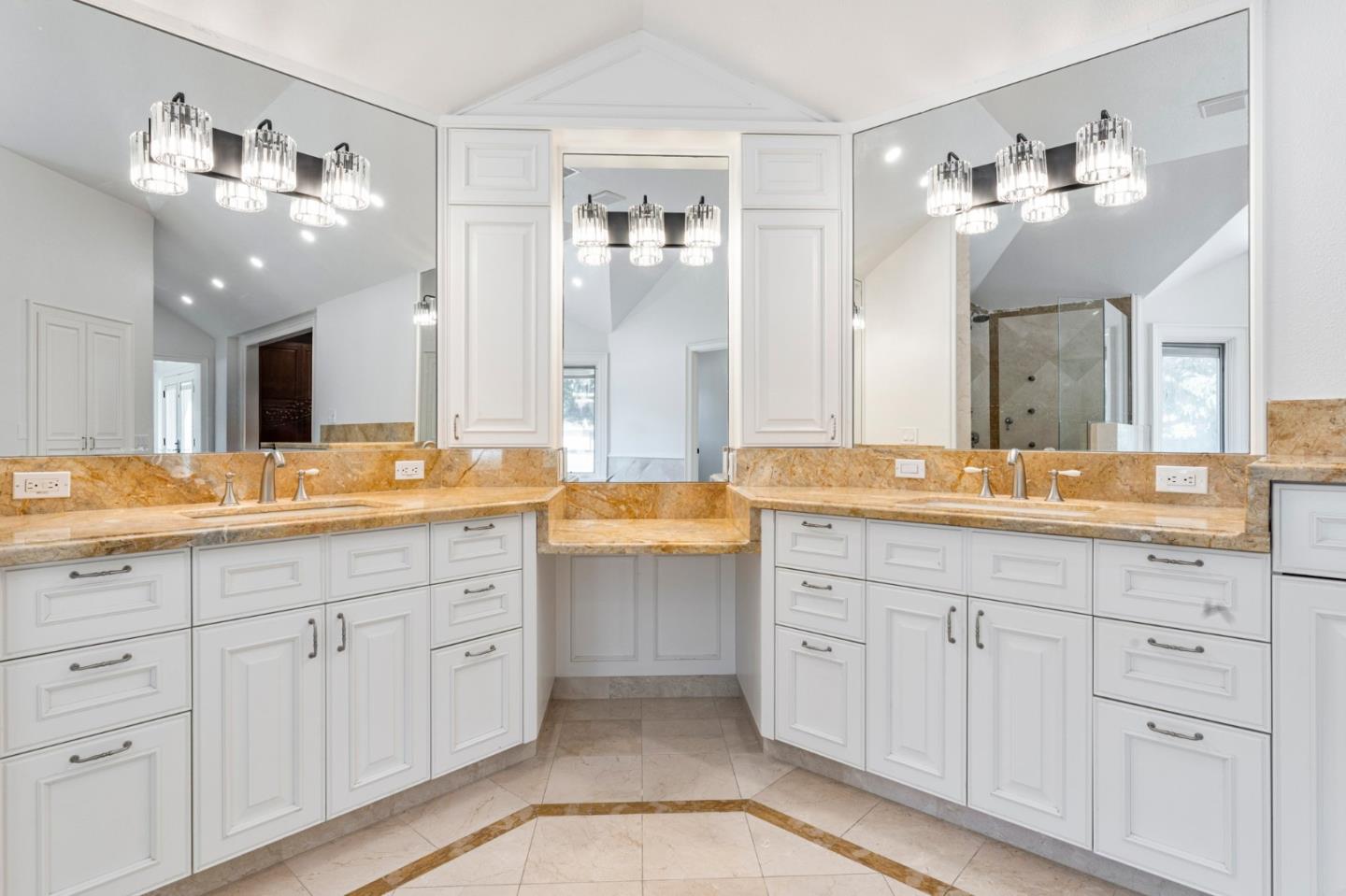 Detail Gallery Image 24 of 87 For 1080 Finley, Pleasanton,  CA 94588 - 6 Beds | 4/3 Baths