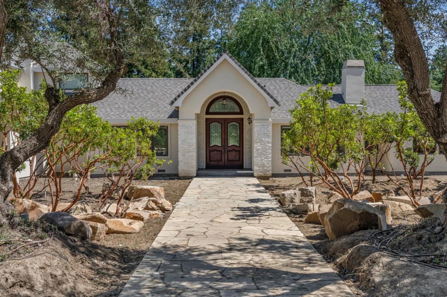 Detail Gallery Image 3 of 87 For 1080 Finley, Pleasanton,  CA 94588 - 6 Beds | 4/3 Baths