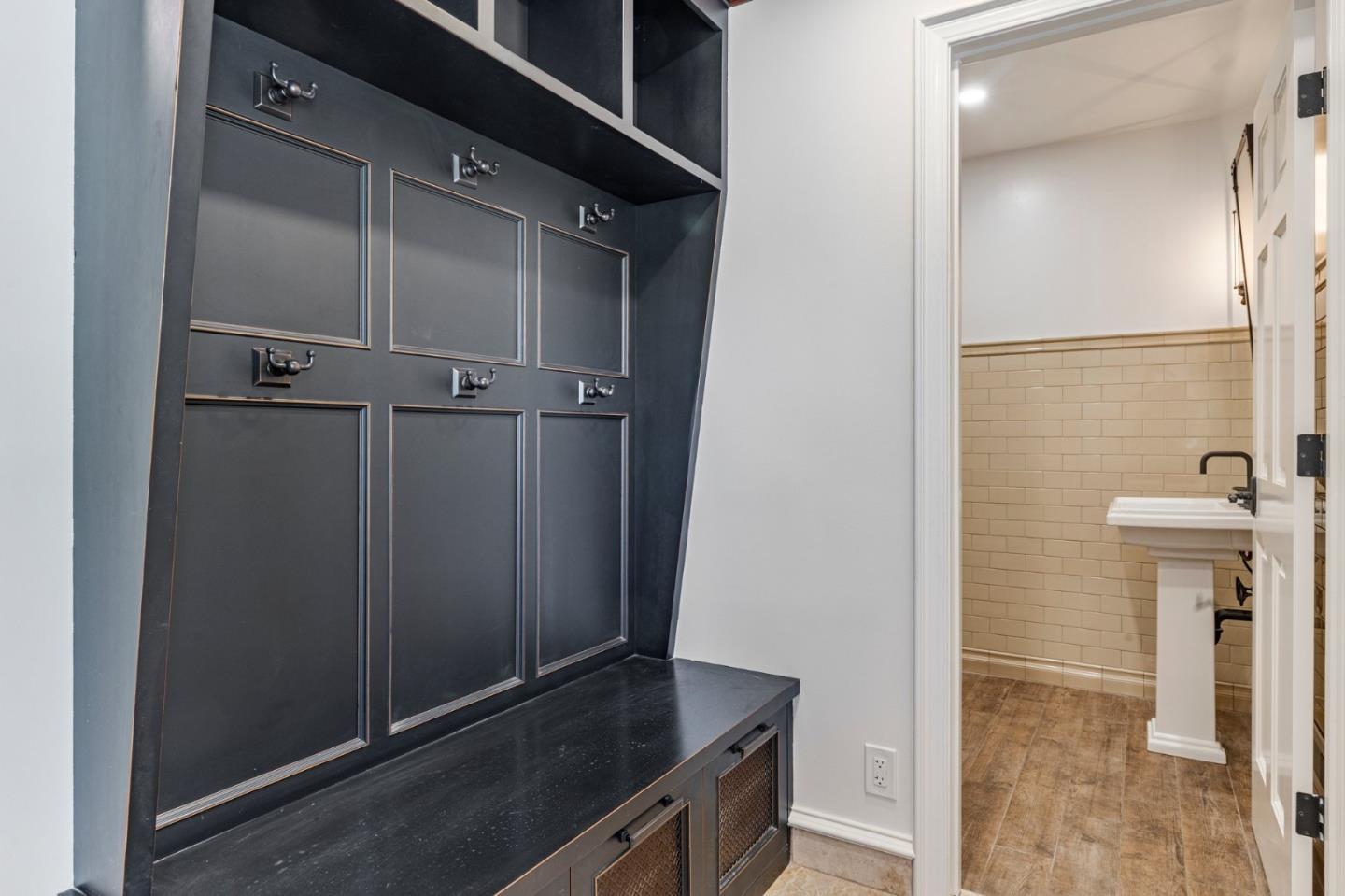 Detail Gallery Image 37 of 87 For 1080 Finley, Pleasanton,  CA 94588 - 6 Beds | 4/3 Baths