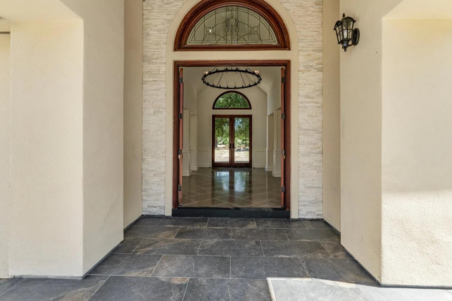 Detail Gallery Image 5 of 87 For 1080 Finley, Pleasanton,  CA 94588 - 6 Beds | 4/3 Baths