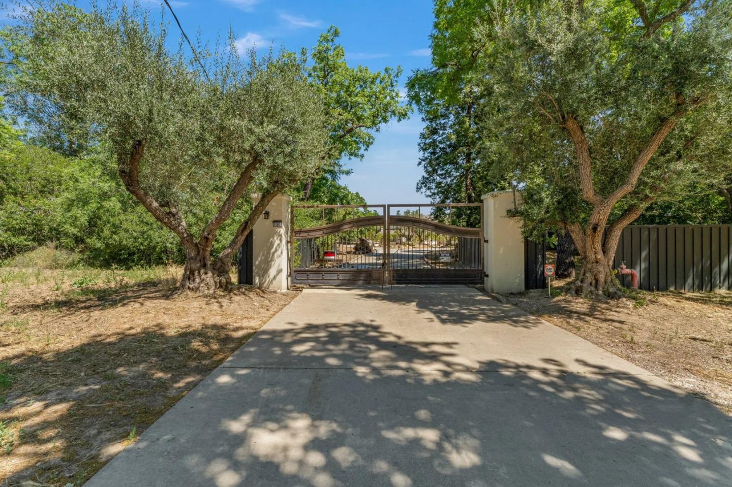 Detail Gallery Image 77 of 87 For 1080 Finley, Pleasanton,  CA 94588 - 6 Beds | 4/3 Baths