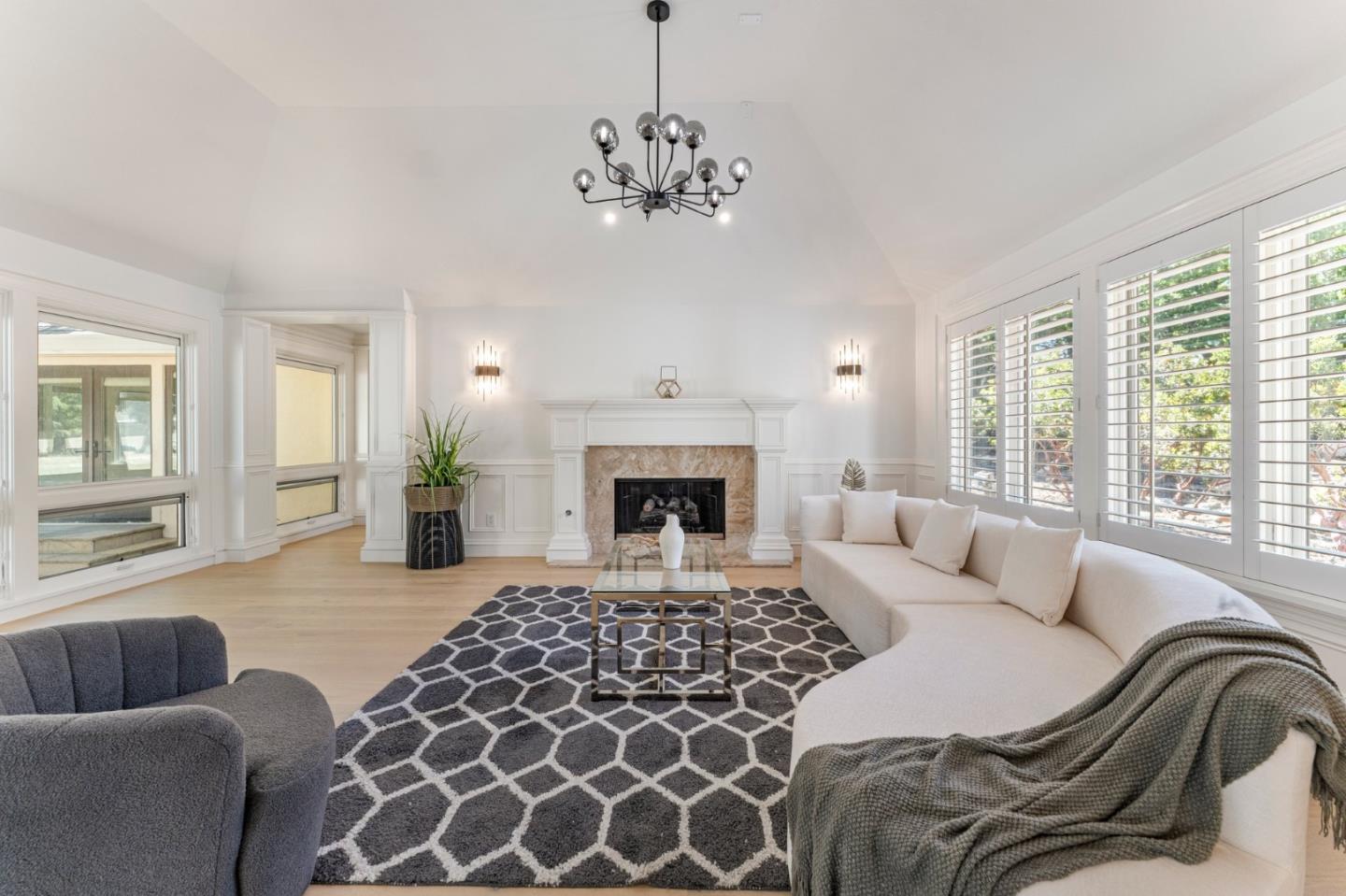Detail Gallery Image 9 of 87 For 1080 Finley, Pleasanton,  CA 94588 - 6 Beds | 4/3 Baths
