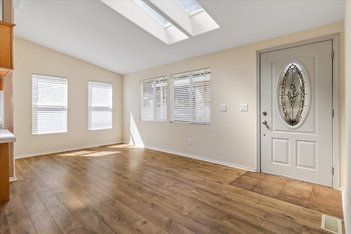 Detail Gallery Image 10 of 29 For 3060 Porter St #27,  Soquel,  CA 95073 - 3 Beds | 2 Baths