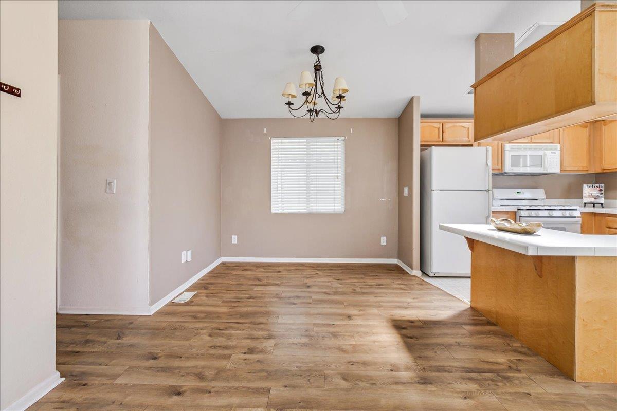 Detail Gallery Image 13 of 29 For 3060 Porter St #27,  Soquel,  CA 95073 - 3 Beds | 2 Baths