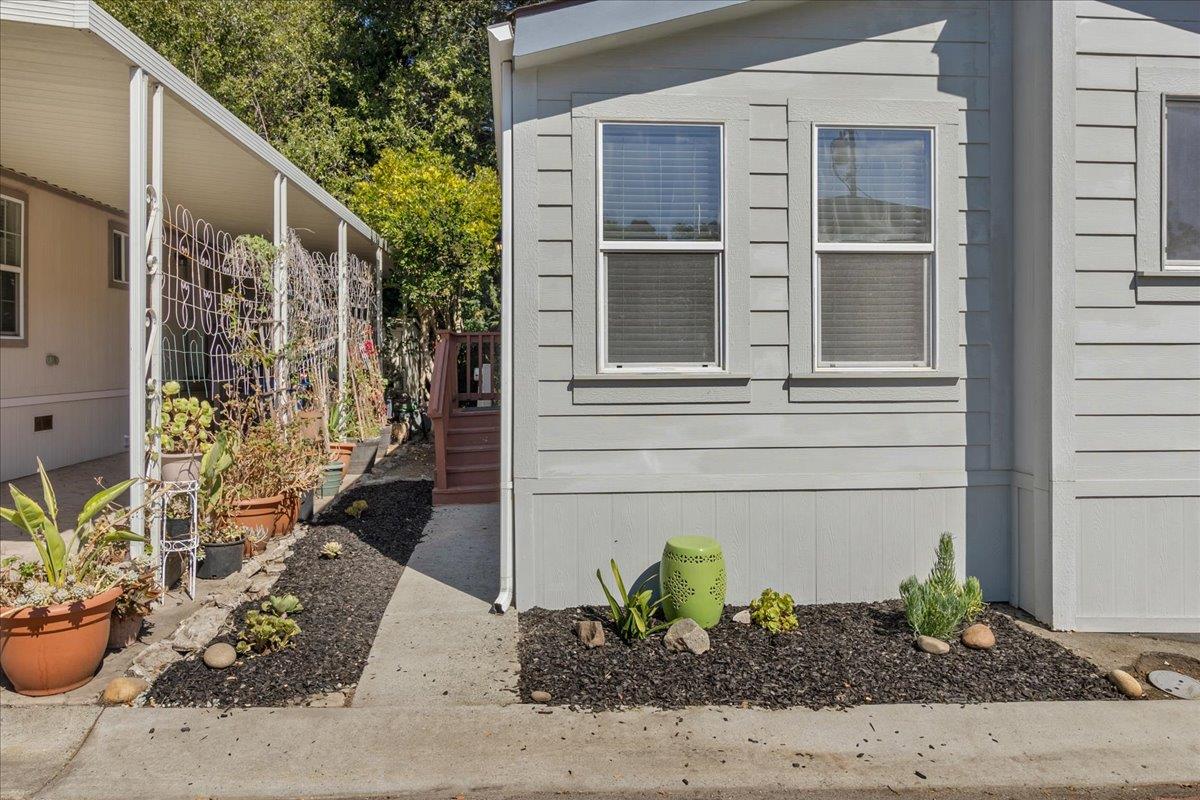 Detail Gallery Image 2 of 29 For 3060 Porter St #27,  Soquel,  CA 95073 - 3 Beds | 2 Baths