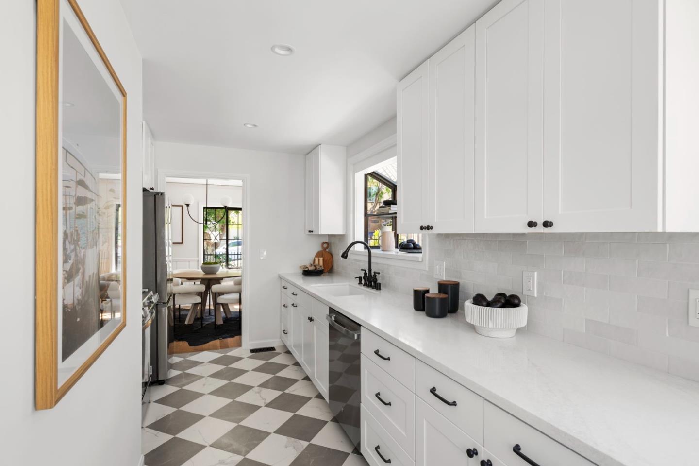 Detail Gallery Image 21 of 84 For 160 Cypress Ave, San Bruno,  CA 94066 - 3 Beds | 2/1 Baths