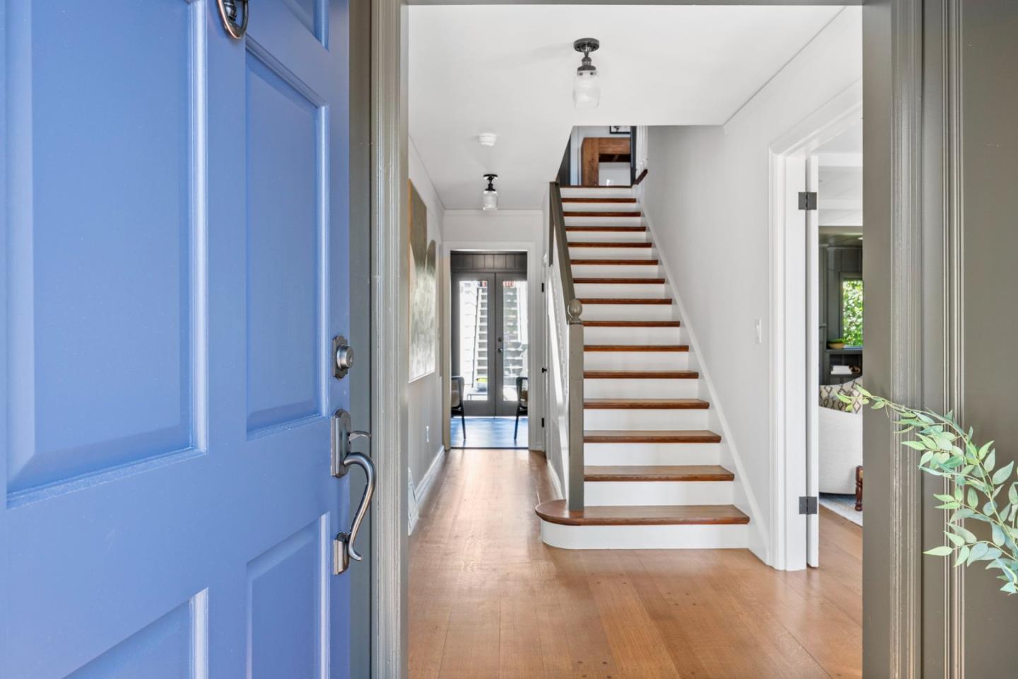 Detail Gallery Image 5 of 84 For 160 Cypress Ave, San Bruno,  CA 94066 - 3 Beds | 2/1 Baths