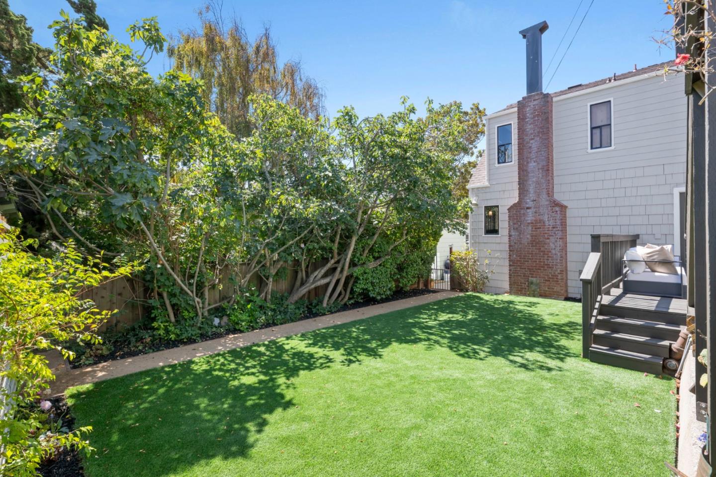 Detail Gallery Image 51 of 84 For 160 Cypress Ave, San Bruno,  CA 94066 - 3 Beds | 2/1 Baths